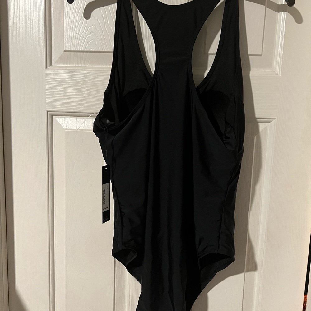 BRAND NEW -Nicole Miller Women’s Racer Back Bathing Suit. Size 2X. NWT